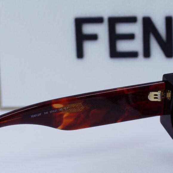 Final Price! Fendi FE40125F 54S Sunglasses main image 6